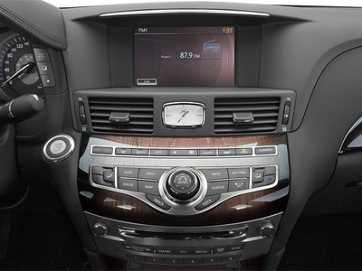 2014 INFINITI Q70 3.7X