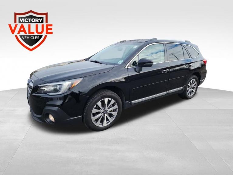 Used 2019 Subaru Outback 2.5i for sale Sold at Victory Lotus in New Brunswick, NJ 08901 1