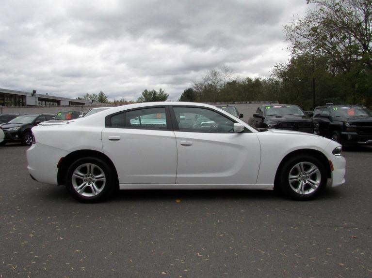 Used 2015 Dodge Charger SE for sale Sold at Victory Lotus in New Brunswick, NJ 08901 8