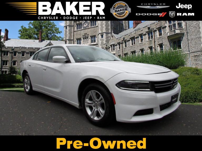 Used 2015 Dodge Charger SE for sale Sold at Victory Lotus in New Brunswick, NJ 08901 1