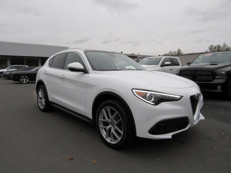 Used 2018 Alfa Romeo Stelvio Ti Lusso for sale Sold at Victory Lotus in New Brunswick, NJ 08901 2