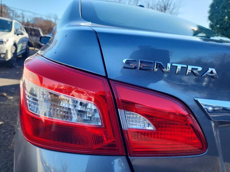 Used 2019 Nissan Sentra SV for sale Sold at Victory Lotus in New Brunswick, NJ 08901 5