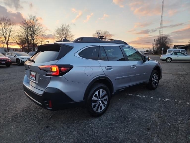 Used 2020 Subaru Outback Premium for sale Sold at Victory Lotus in New Brunswick, NJ 08901 5