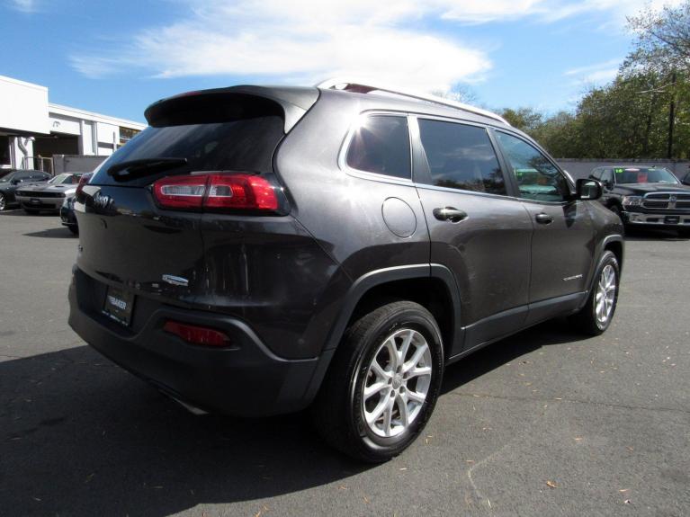 Used 2017 Jeep Cherokee Latitude for sale Sold at Victory Lotus in New Brunswick, NJ 08901 7