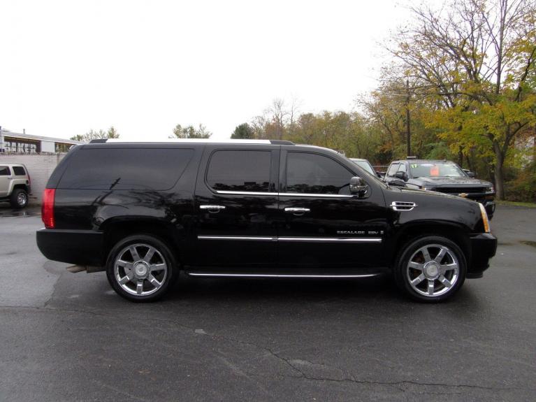 Used 2008 Cadillac Escalade ESV for sale Sold at Victory Lotus in New Brunswick, NJ 08901 7