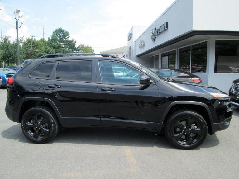 Used 2018 Jeep Cherokee Limited for sale Sold at Victory Lotus in Princeton NJ 08540 8