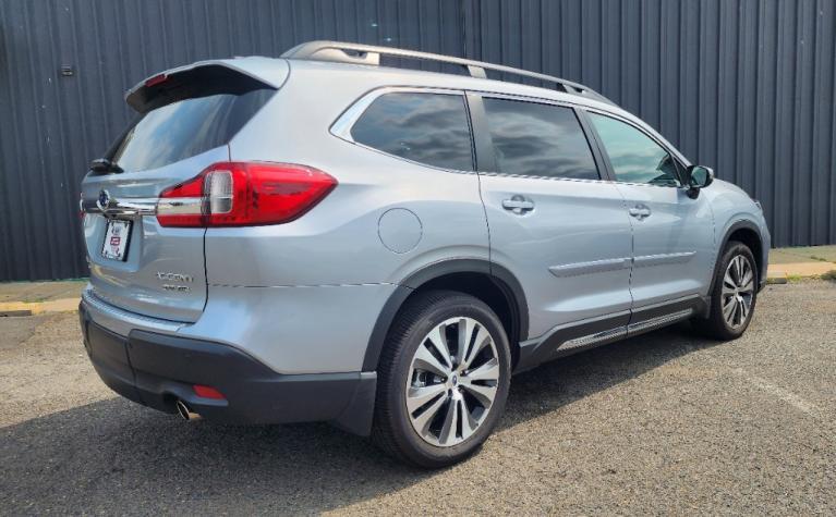 Used 2022 Subaru Ascent Limited for sale $39,295 at Victory Lotus in New Brunswick, NJ 08901 5
