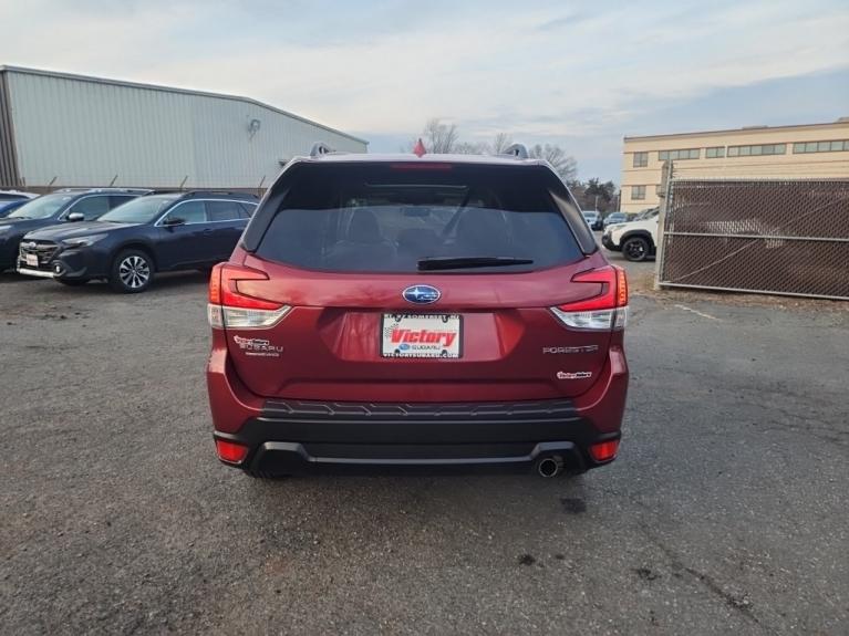 Used 2022 Subaru Forester Limited for sale Sold at Victory Lotus in New Brunswick, NJ 08901 4