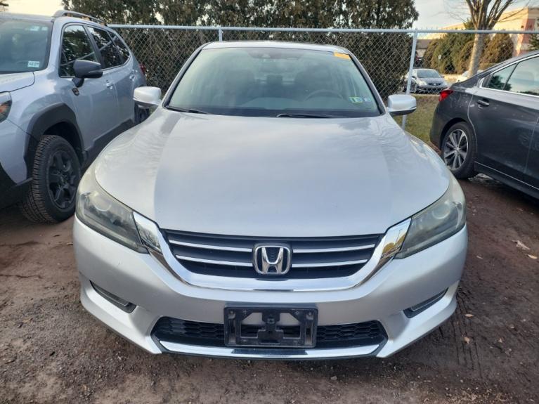 Used 2014 Honda Accord EX-L for sale Sold at Victory Lotus in New Brunswick, NJ 08901 2
