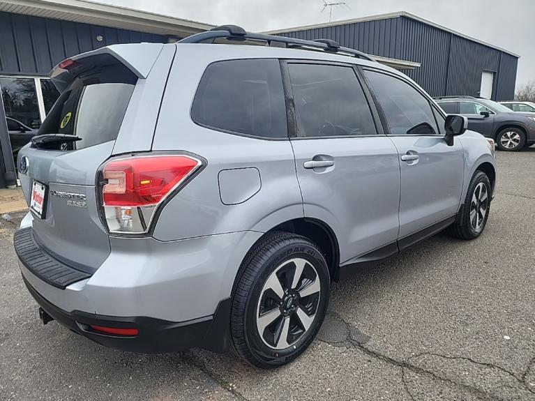 Used 2017 Subaru Forester 2.5i Premium for sale $16,995 at Victory Lotus in New Brunswick, NJ 08901 5