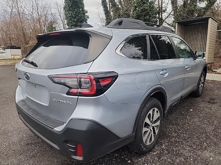 Used 2020 Subaru Outback Premium for sale Sold at Victory Lotus in New Brunswick, NJ 08901 3