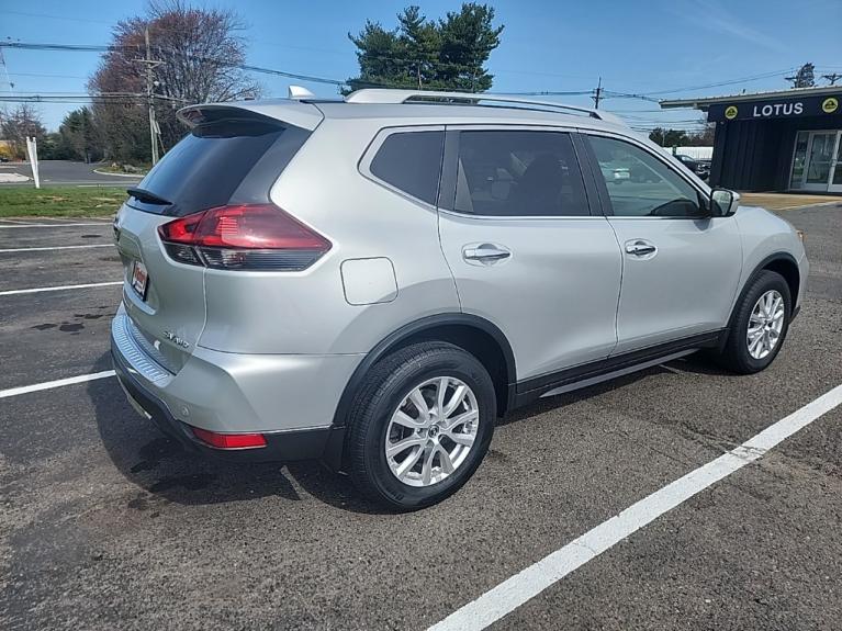 Used 2020 Nissan Rogue SV for sale Sold at Victory Lotus in New Brunswick, NJ 08901 5