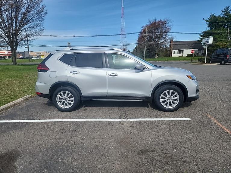 Used 2020 Nissan Rogue SV for sale Sold at Victory Lotus in New Brunswick, NJ 08901 6