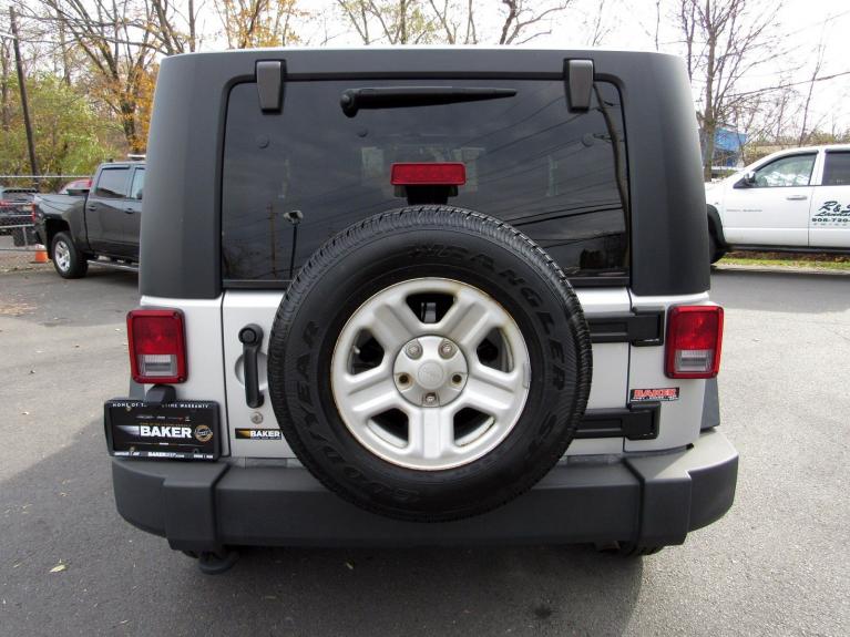 Used 2010 Jeep Wrangler Sport for sale Sold at Victory Lotus in New Brunswick, NJ 08901 6