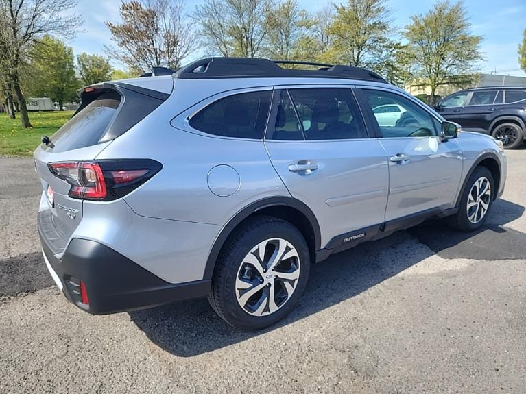 Used 2022 Subaru Outback Limited XT for sale Sold at Victory Lotus in New Brunswick, NJ 08901 5