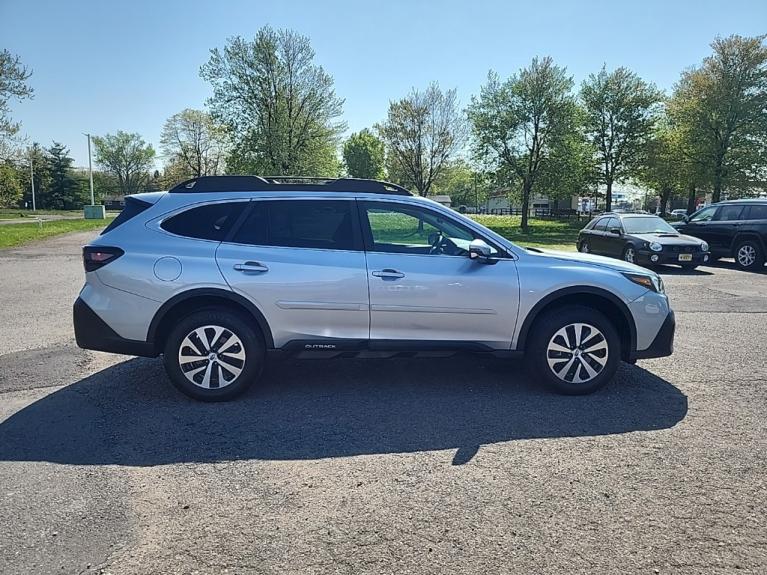 Used 2020 Subaru Outback Premium for sale Sold at Victory Lotus in New Brunswick, NJ 08901 6