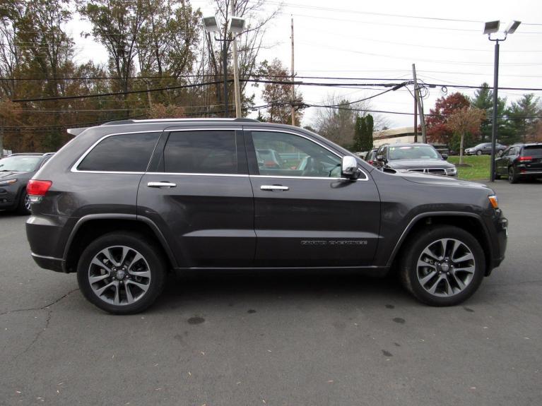 Used 2017 Jeep Grand Cherokee Overland for sale Sold at Victory Lotus in New Brunswick, NJ 08901 8