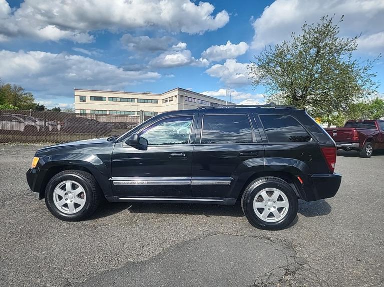 Used 2010 Jeep Grand Cherokee Laredo for sale $9,495 at Victory Lotus in New Brunswick, NJ 08901 2