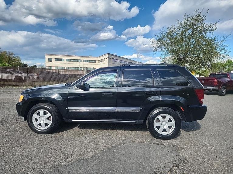 Used 2010 Jeep Grand Cherokee Laredo for sale Sold at Victory Lotus in New Brunswick, NJ 08901 2