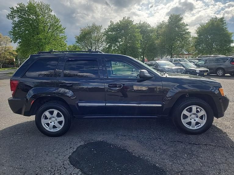Used 2010 Jeep Grand Cherokee Laredo for sale $9,495 at Victory Lotus in New Brunswick, NJ 08901 6
