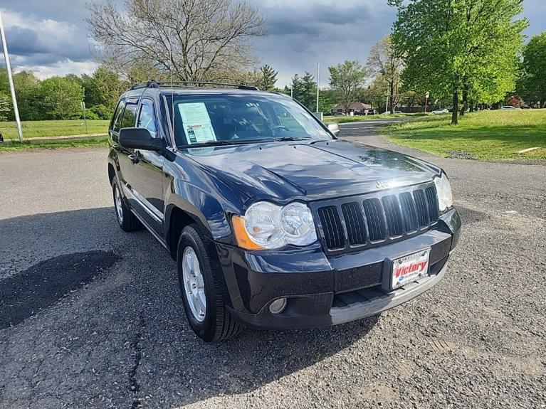 Used 2010 Jeep Grand Cherokee Laredo for sale $9,495 at Victory Lotus in New Brunswick, NJ 08901 7