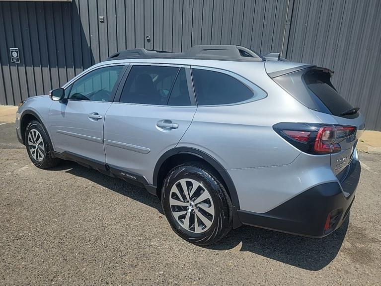 Used 2021 Subaru Outback Premium for sale Sold at Victory Lotus in New Brunswick, NJ 08901 3