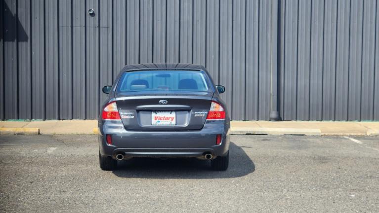 Used 2009 Subaru Legacy 2.5i for sale Sold at Victory Lotus in New Brunswick, NJ 08901 4