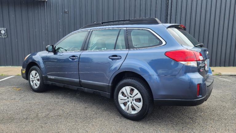 Used 2013 Subaru Outback 2.5i for sale Sold at Victory Lotus in New Brunswick, NJ 08901 3
