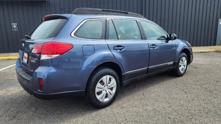 Used 2013 Subaru Outback 2.5i for sale Sold at Victory Lotus in New Brunswick, NJ 08901 5