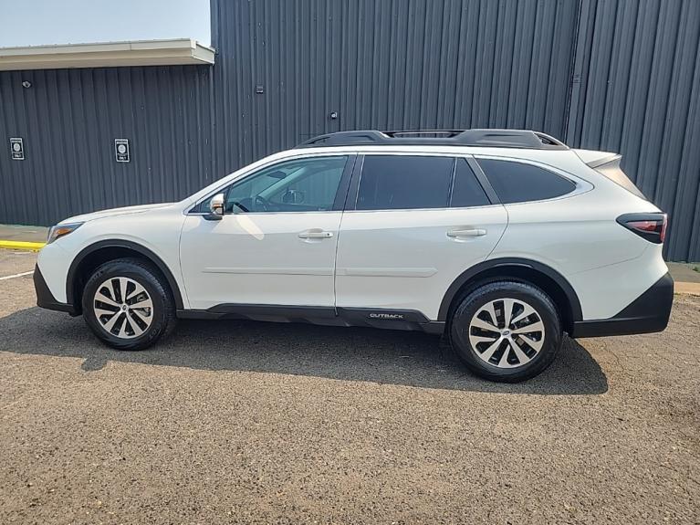 Used 2021 Subaru Outback Premium for sale Sold at Victory Lotus in New Brunswick, NJ 08901 2