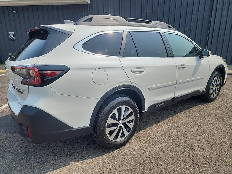 Used 2021 Subaru Outback Premium for sale Sold at Victory Lotus in New Brunswick, NJ 08901 5
