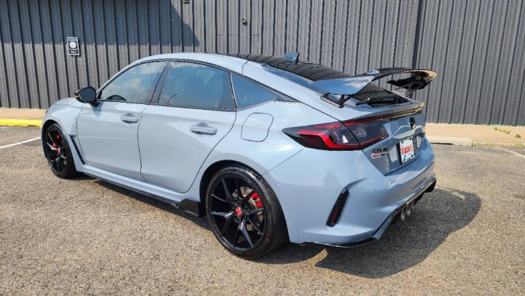 Used 2023 Honda Civic Type R Base for sale Sold at Victory Lotus in New Brunswick, NJ 08901 3
