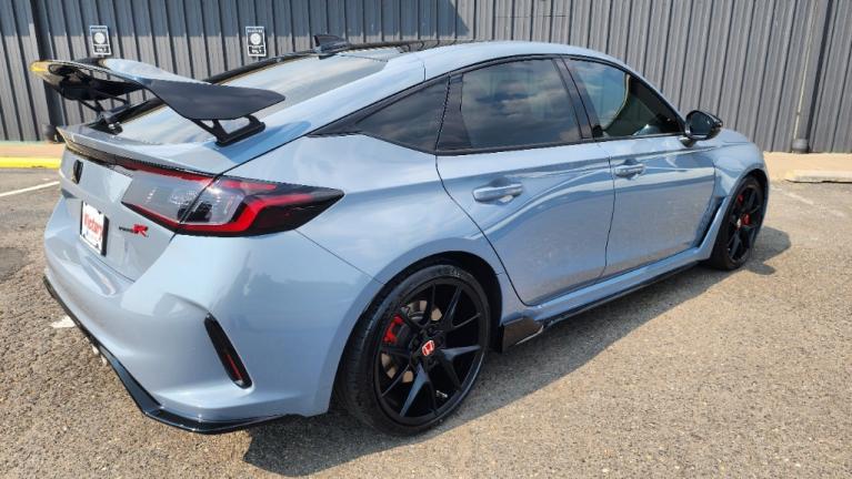 Used 2023 Honda Civic Type R Base for sale Sold at Victory Lotus in New Brunswick, NJ 08901 5