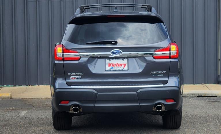 Used 2022 Subaru Ascent Limited for sale Sold at Victory Lotus in New Brunswick, NJ 08901 4
