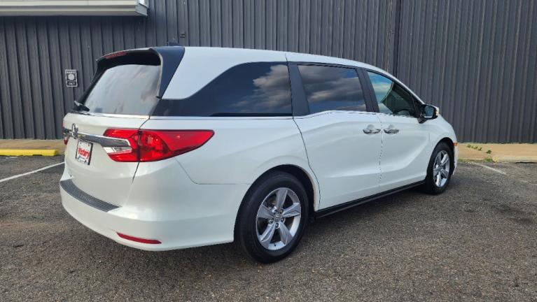 Used 2020 Honda Odyssey EX-L for sale Sold at Victory Lotus in New Brunswick, NJ 08901 5
