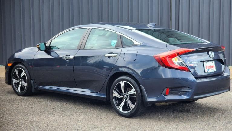 Used 2016 Honda Civic Touring for sale Sold at Victory Lotus in New Brunswick, NJ 08901 3