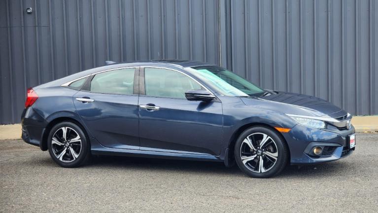 Used 2016 Honda Civic Touring for sale Sold at Victory Lotus in New Brunswick, NJ 08901 7