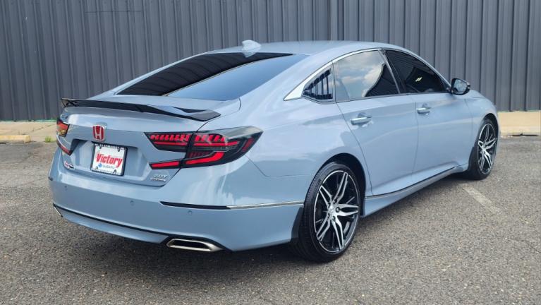 Used 2021 Honda Accord Touring 2.0T for sale Sold at Victory Lotus in New Brunswick, NJ 08901 4