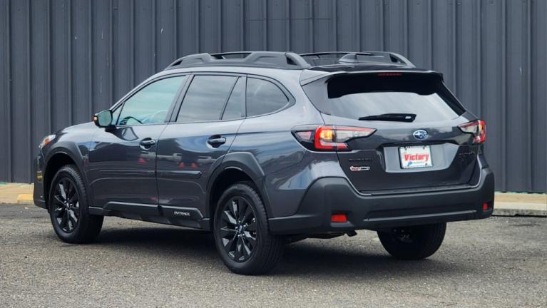 Used 2023 Subaru Outback Onyx Edition for sale Sold at Victory Lotus in New Brunswick, NJ 08901 3