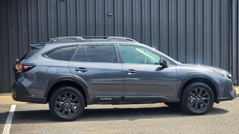 Used 2023 Subaru Outback Onyx Edition for sale Sold at Victory Lotus in New Brunswick, NJ 08901 6