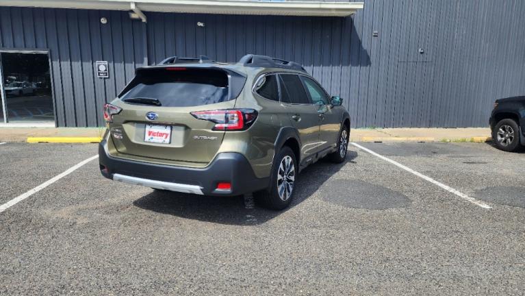 Used 2023 Subaru Outback Limited for sale Sold at Victory Lotus in New Brunswick, NJ 08901 5