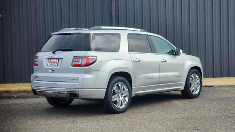 Used 2016 GMC Acadia Denali for sale Sold at Victory Lotus in New Brunswick, NJ 08901 5