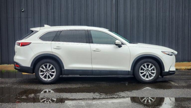 Used 2017 Mazda CX-9 Touring for sale $22,495 at Victory Lotus in New Brunswick, NJ 08901 6