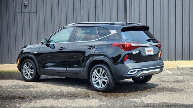 Used 2021 Kia Seltos S for sale $21,745 at Victory Lotus in New Brunswick, NJ 08901 3