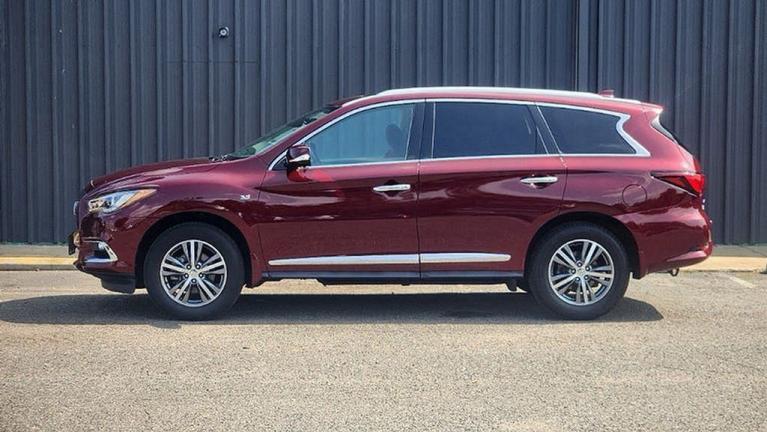 Used 2020 INFINITI QX60 LUXE for sale $29,995 at Victory Lotus in New Brunswick, NJ 08901 2