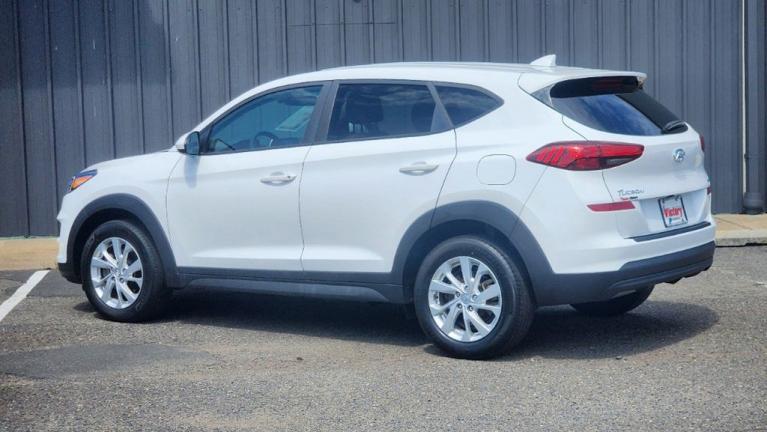 Used 2020 Hyundai Tucson SE for sale Sold at Victory Lotus in New Brunswick, NJ 08901 3