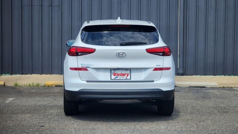 Used 2020 Hyundai Tucson SE for sale Sold at Victory Lotus in New Brunswick, NJ 08901 4