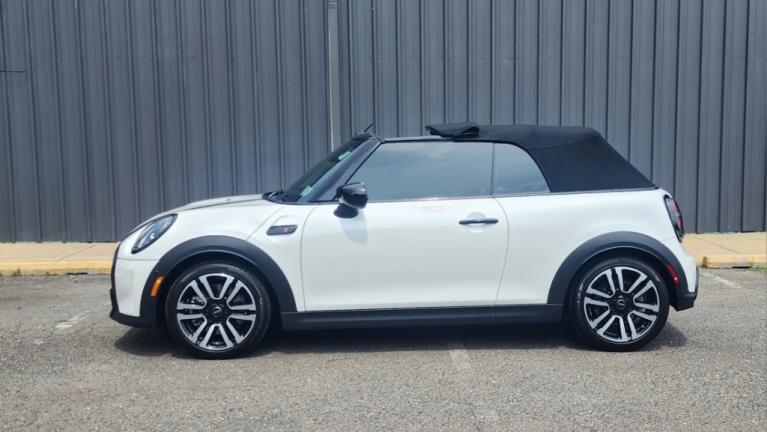 Used 2024 MINI Cooper S Iconic for sale Sold at Victory Lotus in New Brunswick, NJ 08901 2