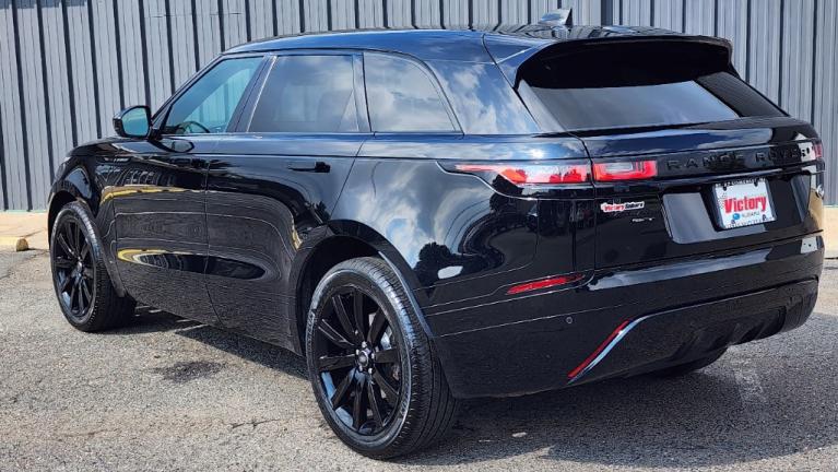 Used 2020 Land Rover Range Rover Velar P250 R-Dynamic S for sale Sold at Victory Lotus in New Brunswick, NJ 08901 3