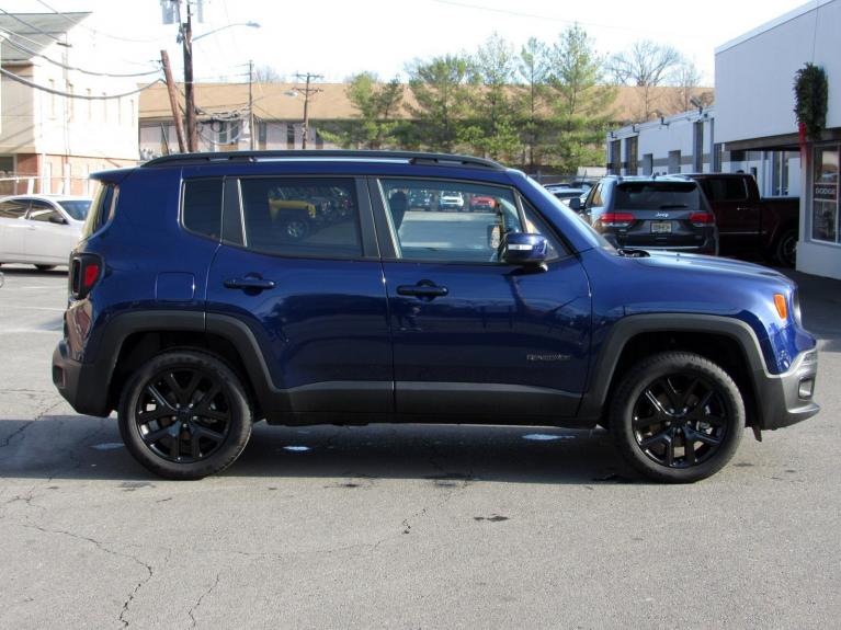 Used 2018 Jeep Renegade Altitude for sale Sold at Victory Lotus in New Brunswick, NJ 08901 8